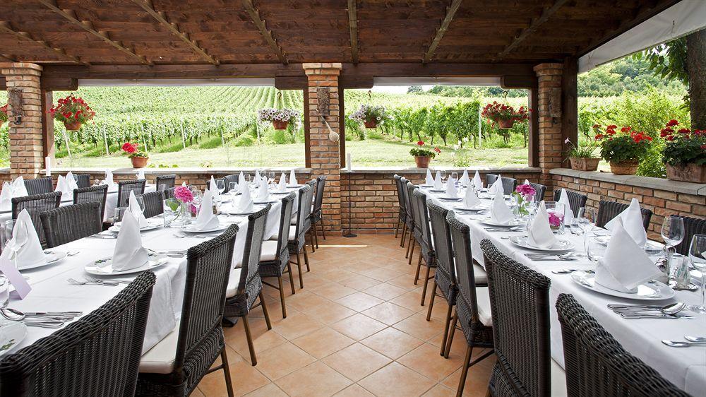 Stupnicki Dvori Winery Hotel Stupnik Brodski Extérieur photo