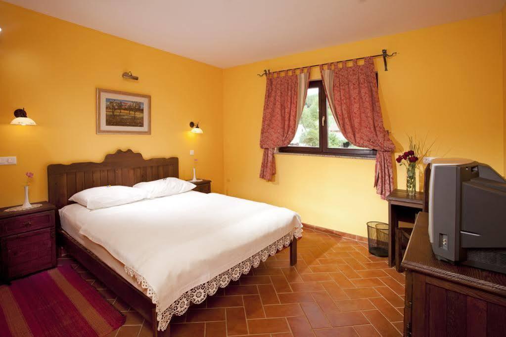 Stupnicki Dvori Winery Hotel Stupnik Brodski Extérieur photo